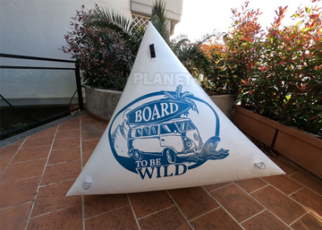 Hot Air Welding UV Resistant Triangle Shape Floating Triathlon Water Race Inflatable Marker Buoy
